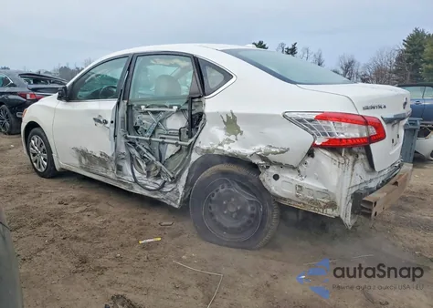 2015 Nissan Sentra S z USA, uszkodzony, nr VIN 3N1AB7AP1FL682226